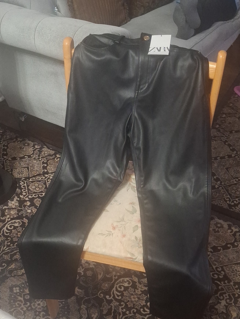 Zara Women Brand New With Tag Black Faux Leather Leggings